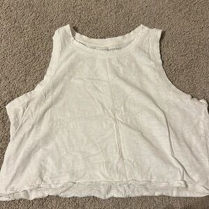 LUCKY WHITE CROP TOP HIGH NECK
